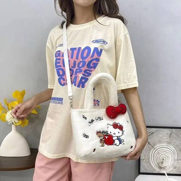 Hello Kitty Crossbody Purse - Picture 2 of 6